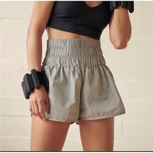 FP Movement the way home short Lg size